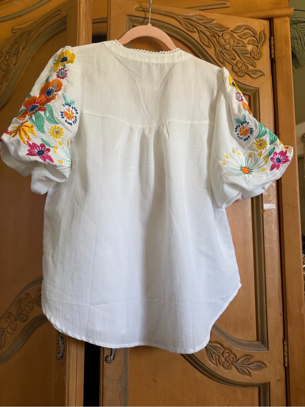 Embroidered Puff Sleeve Peasant Top - White - Picture 4 of 9